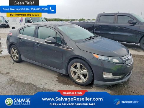 Used 2014 Chevrolet Volt w/ Enhanced Safety Package 1 image 5