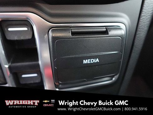 Used 2022 Jeep Wrangler Unlimited Sport image 24