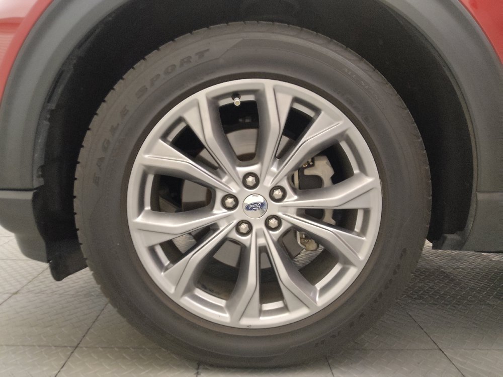 Used 2022 Ford Explorer XLT w/ Equipment Group 202A RWD image 31