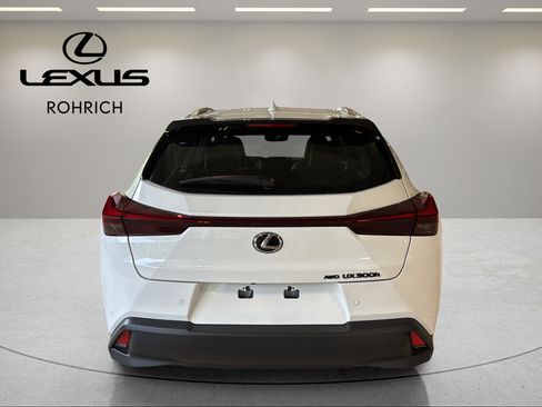New 2026 Lexus UX 300h AWD w/ Accessory Package (2T) image 7