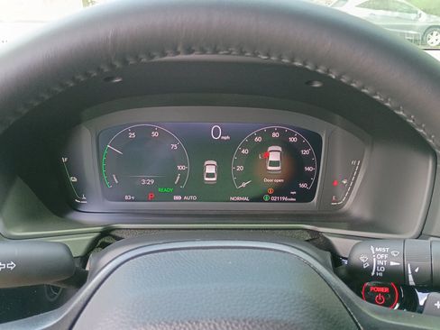 Used 2024 Honda Accord Sport image 23
