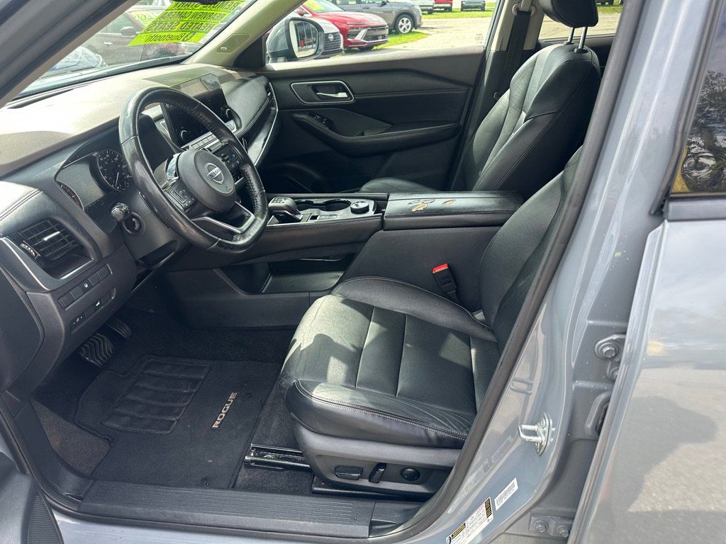 Used 2021 Nissan Rogue SL w/ Premium Package AWD/4WD image 12