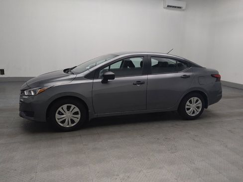 Used 2024 Nissan Versa S w/ Trunk Package image 2