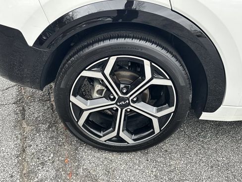 Used 2023 Kia Niro EX Touring image 20