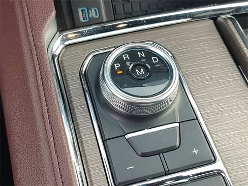 Used 2024 Ford Expedition Max Limited image 22