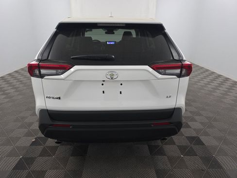 Used 2025 Toyota RAV4 LE image 5