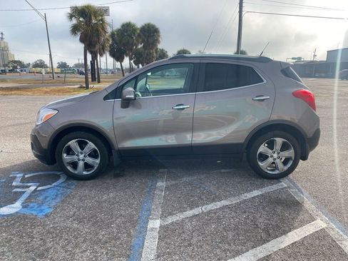 Used 2014 Buick Encore FWD image 6