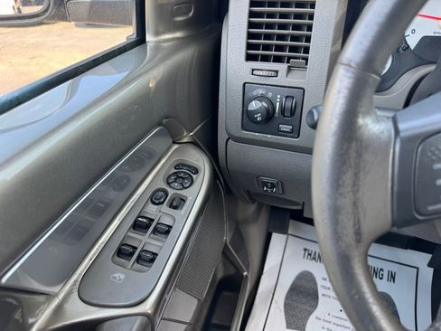 Used 2007 Dodge Ram 2500 Truck SLT image 18