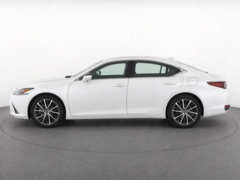 Used 2025 Lexus ES 300h w/ Premium Package FWD image 7
