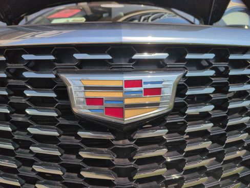 Used 2023 Cadillac XT5 Luxury image 30