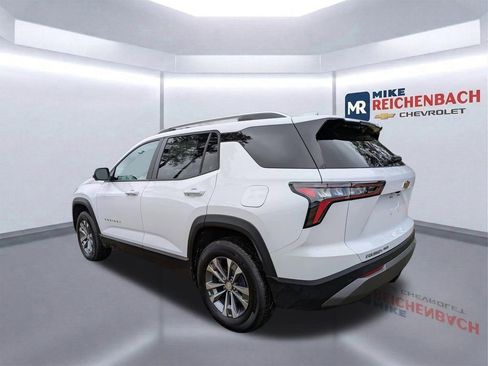 New 2026 Chevrolet Equinox LT w/ Convenience Package II AWD/4WD image 7