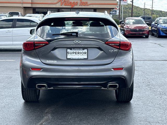 Used 2019 INFINITI QX30 FWD image 4