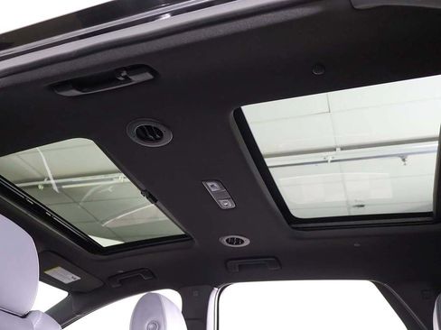 Used 2023 Buick Enclave Essence w/ Experience Buick Package AWD/4WD image 23