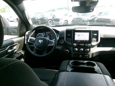 Certified 2025 RAM 1500 Tradesman w/ Night Edition AWD/4WD image 12