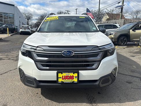 Used 2025 Subaru Forester Limited w/ Protection Package (1PH) image 3