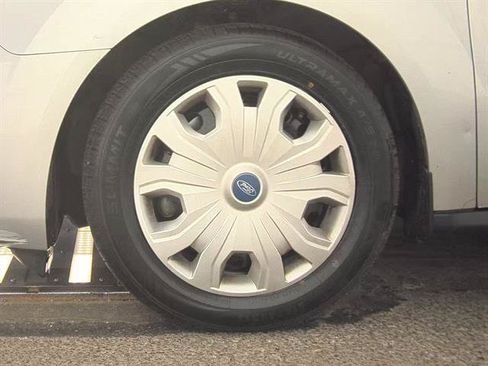 Used 2022 Ford Transit Connect XLT FWD image 7