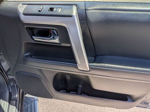 Used 2024 Toyota 4Runner SR5 RWD image 33