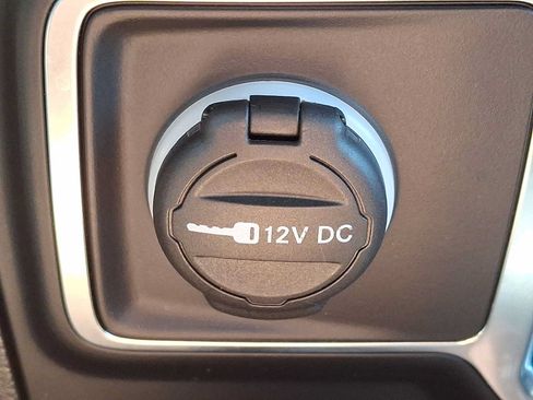 Used 2023 Jeep Wrangler Unlimited Sport AWD/4WD image 23