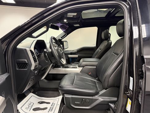 Used 2020 Ford F150 Lariat w/ Equipment Group 502A Luxury AWD/4WD image 22