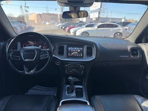 Used 2021 Dodge Charger SXT w/ Leather Interior Group image 12
