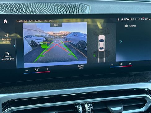 Used 2023 BMW 330e 330e w/ Driving Assistance Package image 24