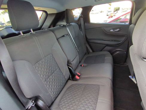 Used 2019 Chevrolet Blazer LT image 25