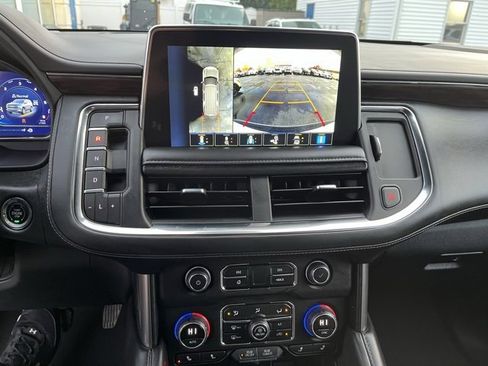 Used 2023 Chevrolet Tahoe Z71 w/ Off-Road Capability Package image 16