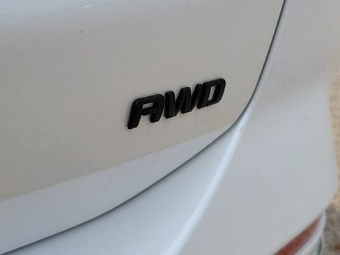 Used 2019 Chevrolet Equinox LT AWD/4WD image 33