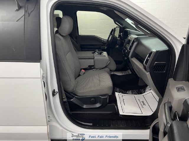 Used 2016 Ford F150 XLT w/ Equipment Group 301A Mid RWD image 43