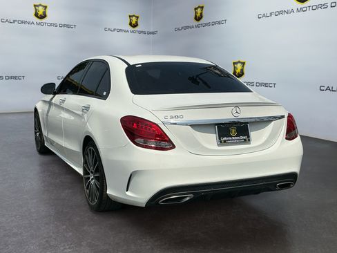 Used 2018 Mercedes-Benz C 300 Sedan image 3