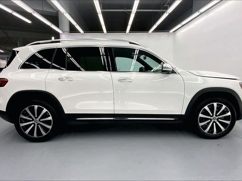 Certified 2022 Mercedes-Benz GLB 250 image 5