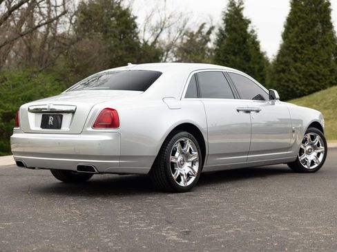 Used 2013 Rolls-Royce Ghost image 10