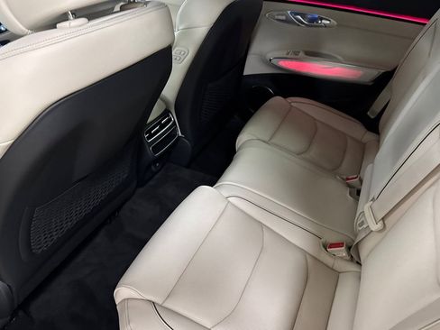 New 2026 Genesis GV70 2.5T Advanced AWD/4WD image 12