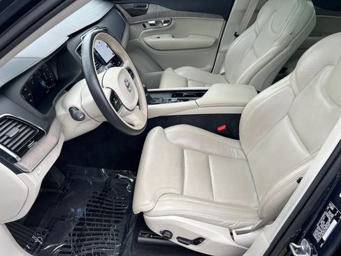 Used 2021 Volvo XC90 T6 Inscription w/ Climate Package AWD/4WD image 11