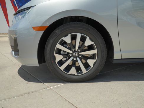 New 2026 Honda Odyssey EX-L image 11