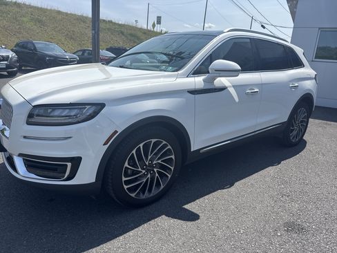 Used 2020 Lincoln Nautilus Reserve AWD/4WD image 7
