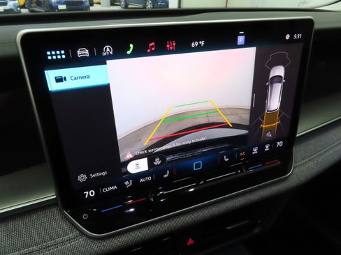 New 2026 Volkswagen Tiguan S FWD image 19