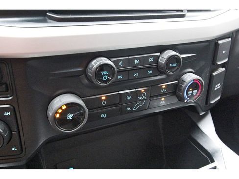 Used 2024 Ford F250 XLT w/ FX4 Off-Road Package image 24