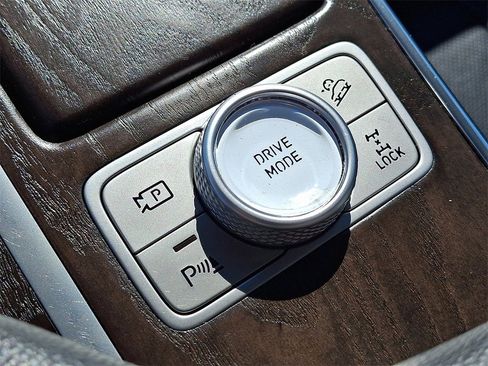 Used 2023 Genesis GV80 3.5T Advanced + image 28