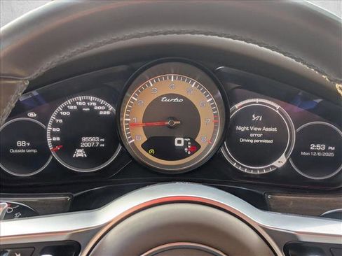 Used 2018 Porsche Panamera Turbo image 11