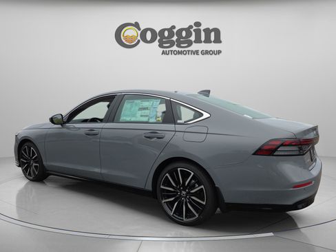New 2026 Honda Accord Touring image 3