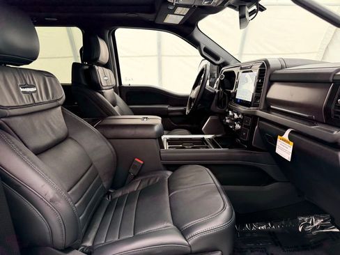 New 2026 Ford F450 Platinum w/ FX4 Off-Road Package image 22
