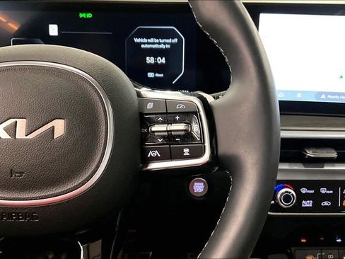 Used 2024 Kia Sorento SX Prestige image 25