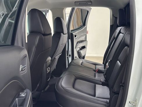 Used 2022 Chevrolet Colorado ZR2 w/ ZR2 Dusk Special Edition image 15