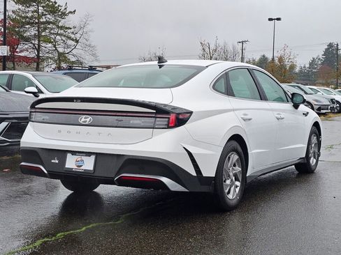 New 2025 Hyundai Sonata SE image 7