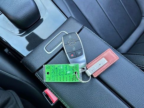 Used 2022 Mercedes-Benz A 220 4MATIC image 36