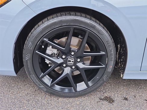 Used 2023 Honda Civic Si image 9