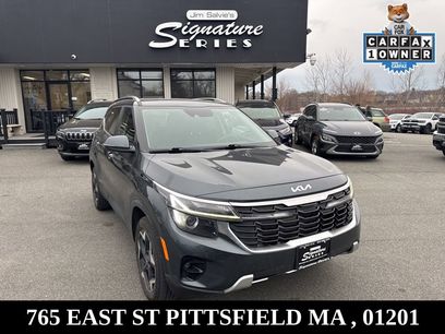 Used 2024 Kia Seltos EX