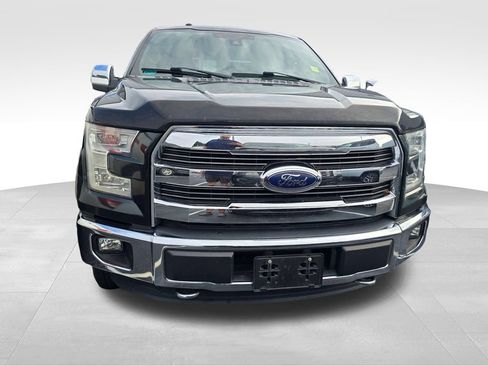 Used 2015 Ford F150 King Ranch w/ Equipment Group 601A Luxury AWD/4WD image 13