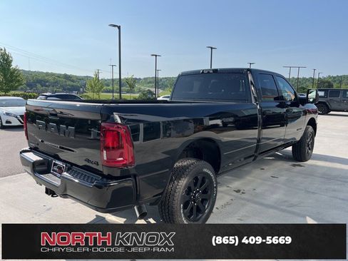 New 2025 RAM 3500 Big Horn image 21